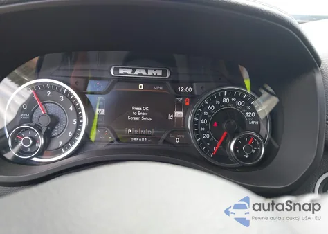 2023 Ram 1500 Laramie 4X4 5'7 Box z USA, uszkodzony, nr VIN 1C6SRFJT5PN541799